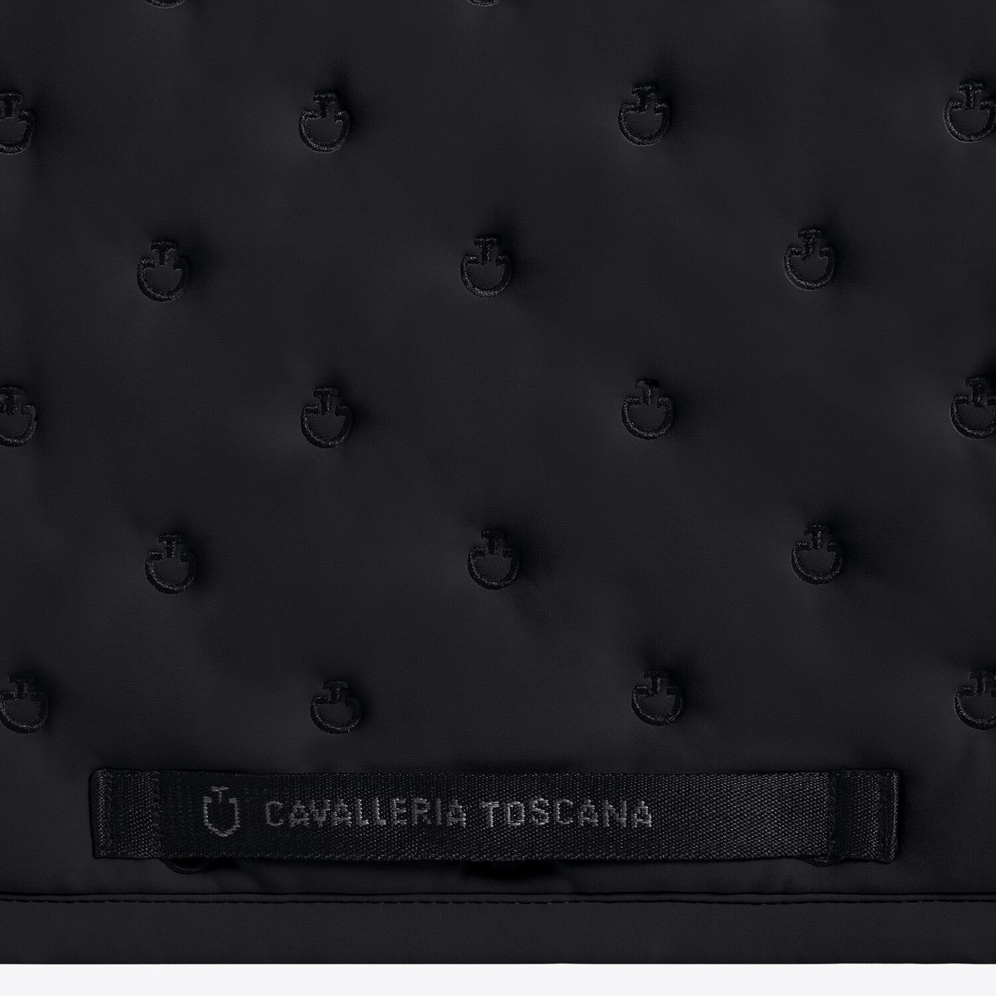 Mantilla VS Cavalleria Toscana CT Embroidery Quilted